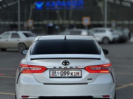 Toyota Camry, 2019 — фото 2
