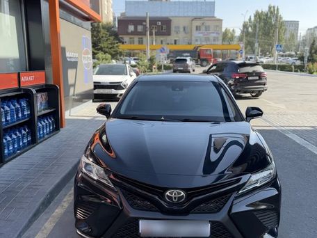 Toyota Camry, 2019 — 照片 3