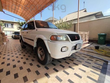 Mitsubishi Montero Sport, 2001 — 照片 9
