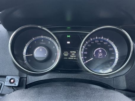 Hyundai Sonata, 2010 — photo 16