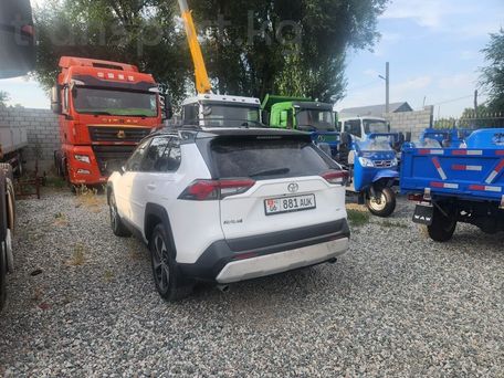 Toyota RAV4, 2018 — 照片 5