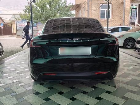 Tesla Model 3, 2025 — 照片 2