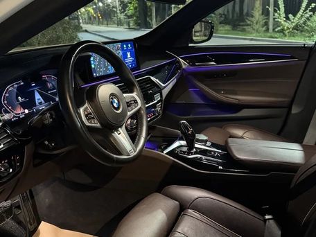 BMW 5 серии, 2021 — 照片 9