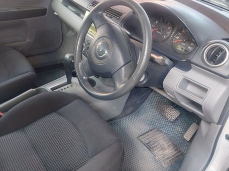 Mazda Demio, 2003 — photo 3