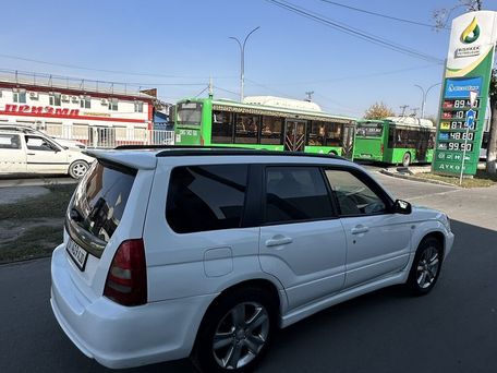 Subaru Forester, 2004 — 照片 4