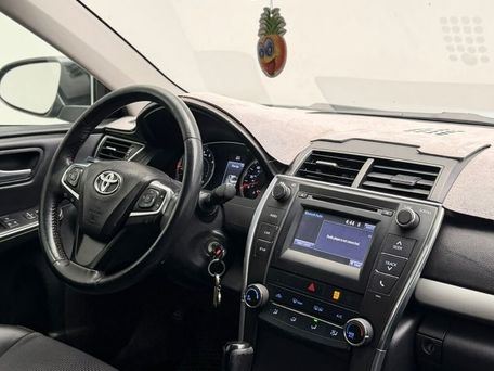 Toyota Camry, 2017 — фото 11