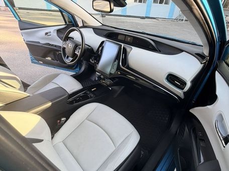 Toyota Prius, 2020 — фото 14