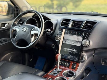 Toyota Highlander, 2013 — сүрөт 11