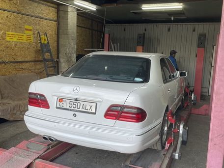 Mercedes-Benz E-Класс, 2000 — сүрөт 5