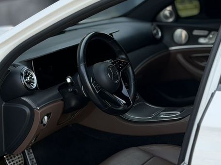 Mercedes-Benz E-Class AMG, 2020 — photo 9