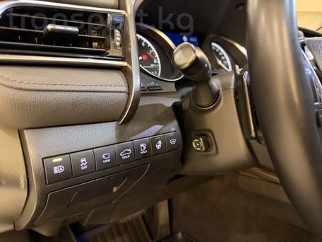 Toyota Camry, 2020 — photo 8