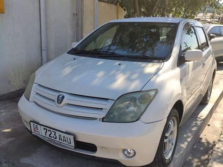 Toyota Ist, 2003 — 照片 4