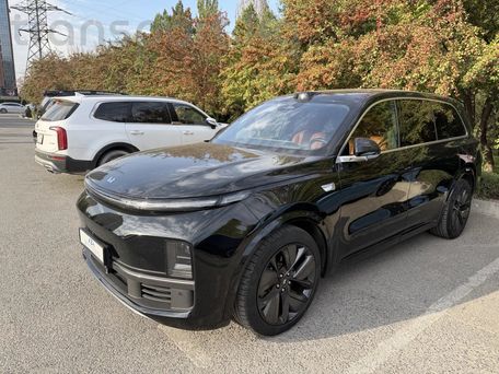 Li Auto (Lixiang) L9, 2023 — 照片 1