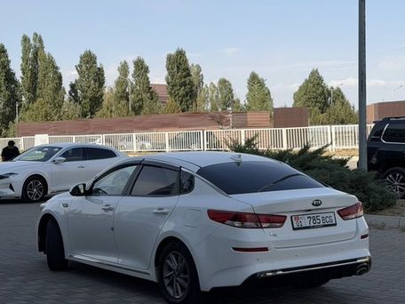 Kia K5, 2018 — photo 5