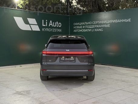Li Auto (Lixiang) L7, 2025 — 照片 3