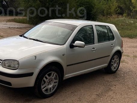 Volkswagen Golf, 2003
