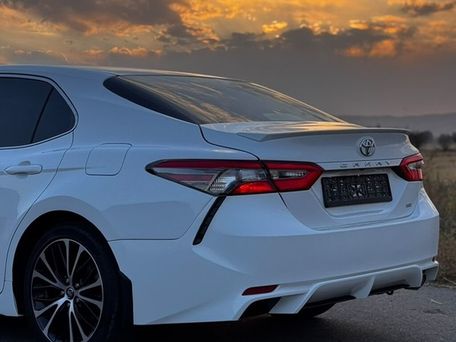 Toyota Camry, 2017 — 照片 7