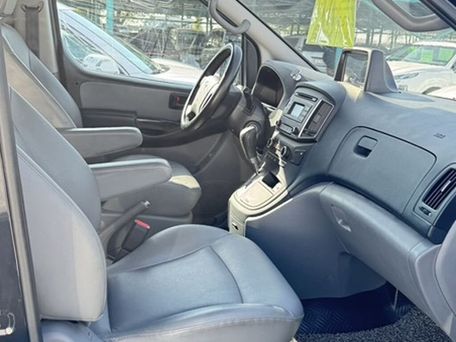Hyundai H-1, 2019 — photo 5
