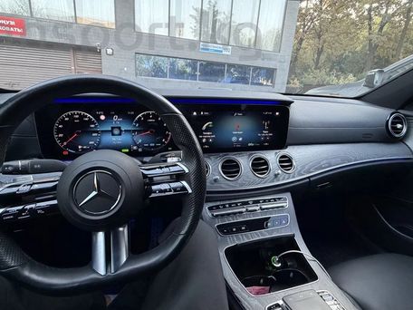 Mercedes-Benz E-Класс, 2020 — 照片 6