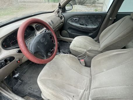 Hyundai Elantra, 2000 — photo 5