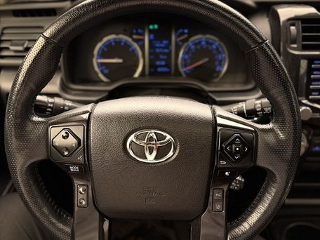 Toyota 4Runner, 2023 — фото 14
