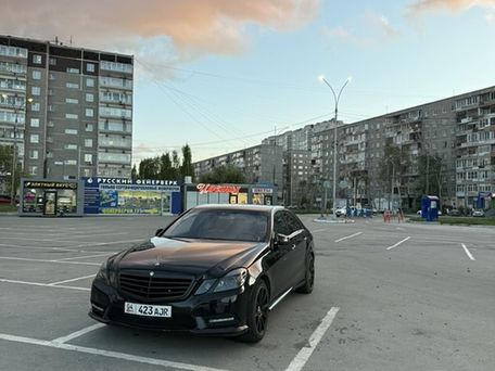 Mercedes-Benz E-Класс, 2011 — фото 2
