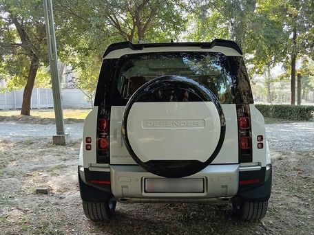 Land Rover Defender, 2024 — photo 6