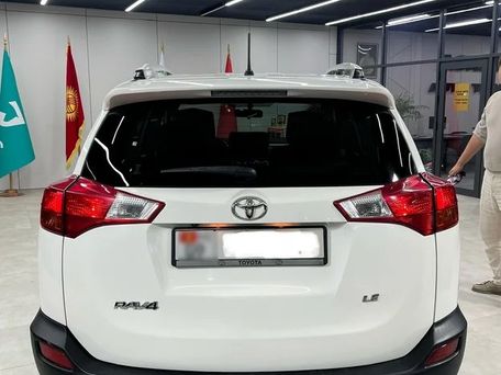 Toyota RAV4, 2015 — фото 5