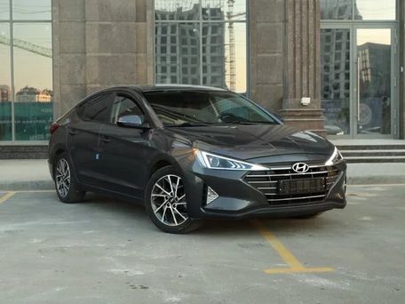 Hyundai Avante, 2020 — photo 1