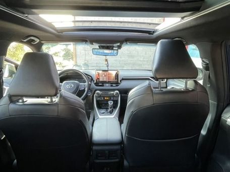 Toyota RAV4, 2021 — photo 9