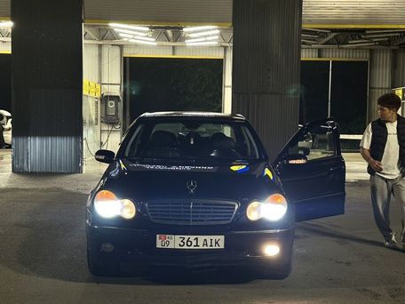 Mercedes-Benz C-Class, 2000 — photo 11