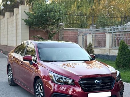 Subaru Legacy, 2018 — 照片 2