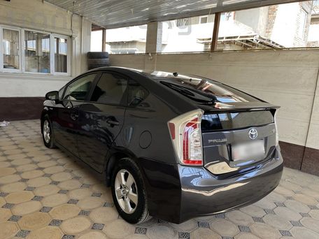 Toyota Prius c, 2013 — 照片 5