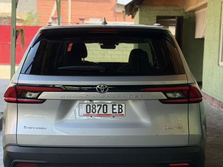 Toyota Grand Highlander, 2023 — 照片 4