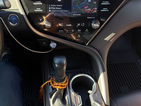 Toyota Camry, 2019 — 照片 6