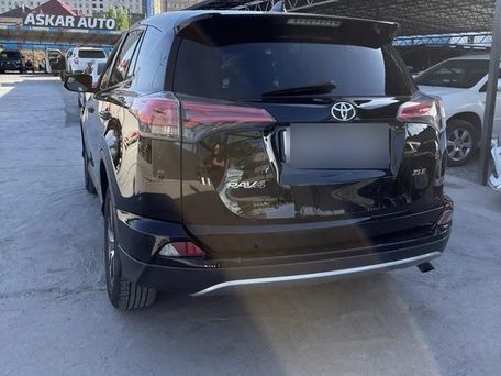 Toyota RAV4, 2018 — фото 2