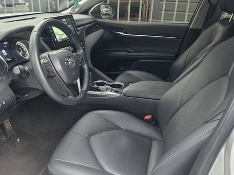 Toyota Camry, 2023 — photo 7
