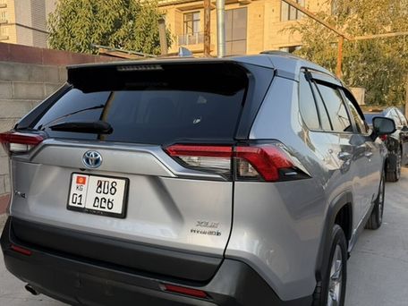 Toyota RAV4, 2022 — 照片 3