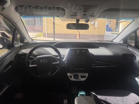 Toyota Prius, 2017 — сүрөт 4