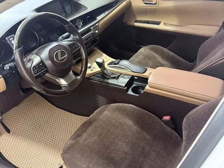 Lexus ES, 2018 — photo 7