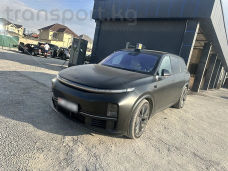 Li Auto (Lixiang) L7, 2025