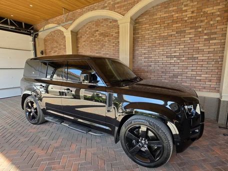 Land Rover Defender, 2022