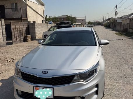 Kia K5, 2017