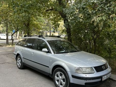 Volkswagen Passat, 2000 — фото 2
