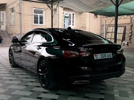 Chevrolet Malibu, 2021 — 照片 3