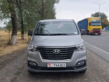 Hyundai Grand Starex, 2019 — 照片 1