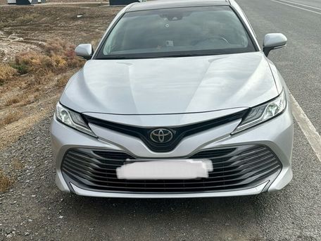 Toyota Camry, 2018 — фото 1