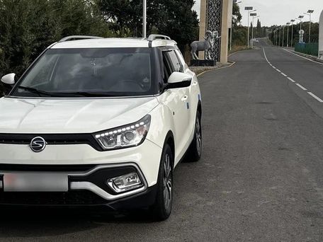 SsangYong Tivoli, 2015 — фото 4