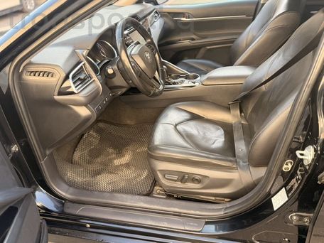 Toyota Camry, 2020 — 照片 8