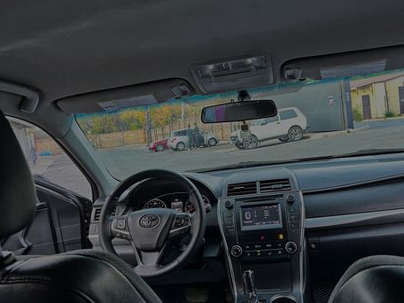 Toyota Camry, 2016 — 照片 10